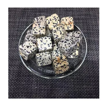 Естествени полирани петнисти кристални кубчета лечебни камъни за декорация - Изображение 1  