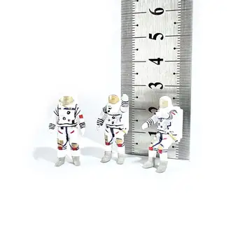 3 броя 1/64 Астронавтски фигурки Занаяти Мини астронавтски играчки за Диорама Куклена къща Фотография Реквизит Микро пейзажи Декорация - Изображение 2  