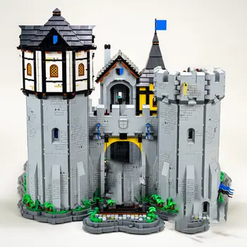 Класически замък с детайлни екстериори и интериори 10913 броя MOC - Изображение 1  
