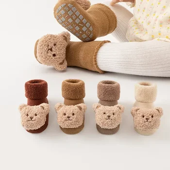 Нов сладък карикатура мечка бебе чорапи за момчета момичета зимата мек памук против хлъзгане твърди новородено малко дете чорап деца сгъсти Socken - Изображение 1  