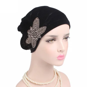 Нови жени мъниста флорални аксесоари тюрбан капачка мюсюлмански пуловер шапка многоцветен кадифе нагънат Beanie твърд рак химиотерапия капачка - Изображение 1  